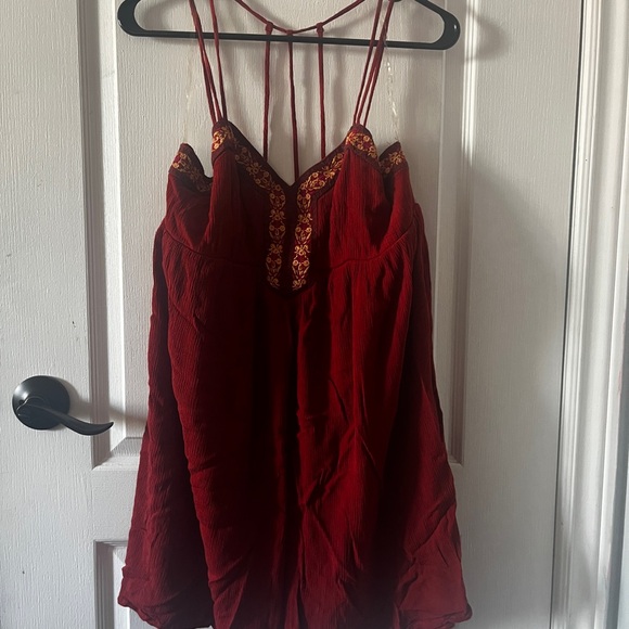 MAURICES RED SHORT DRESS - Picture 2 of 7